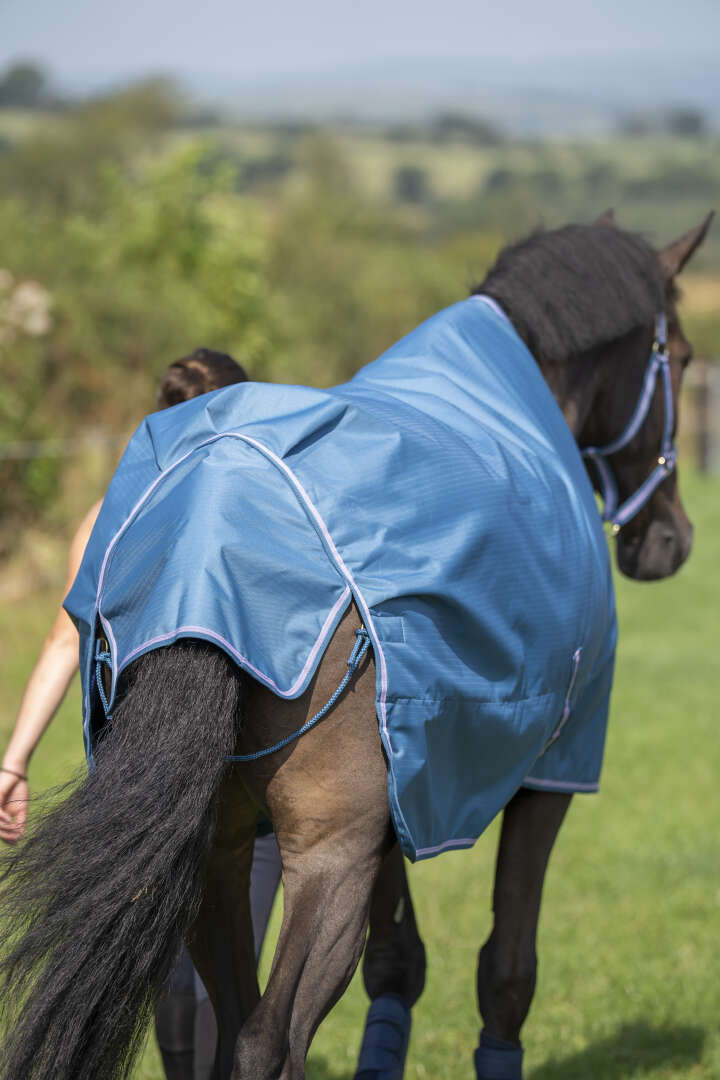 bucas Outdoordecke Freedom Turnout 50 g Blueberry